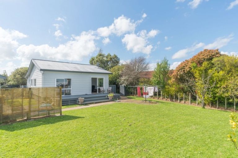 Photo of property in 19 Mountfort Grove, Feilding, 4702