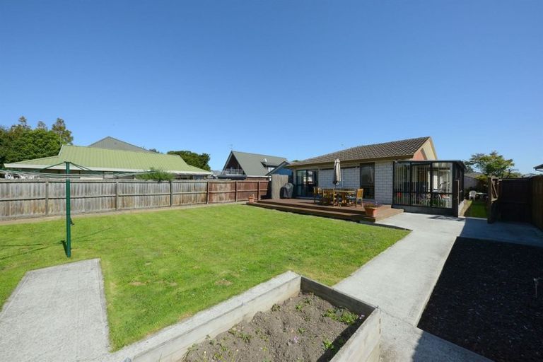 Photo of property in 246 Main Road North, Redwood, Christchurch, 8051