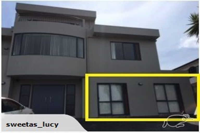 Photo of property in 43 Calypso Way, Unsworth Heights, Auckland, 0632