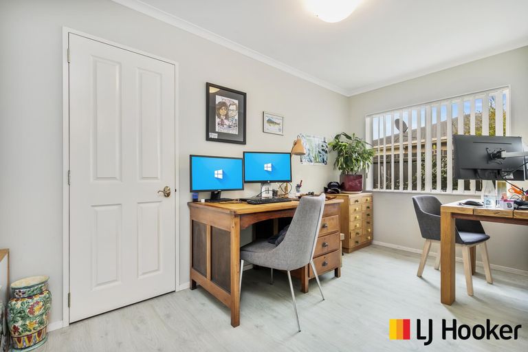 Photo of property in 12 Tington Avenue, Wattle Downs, Auckland, 2103