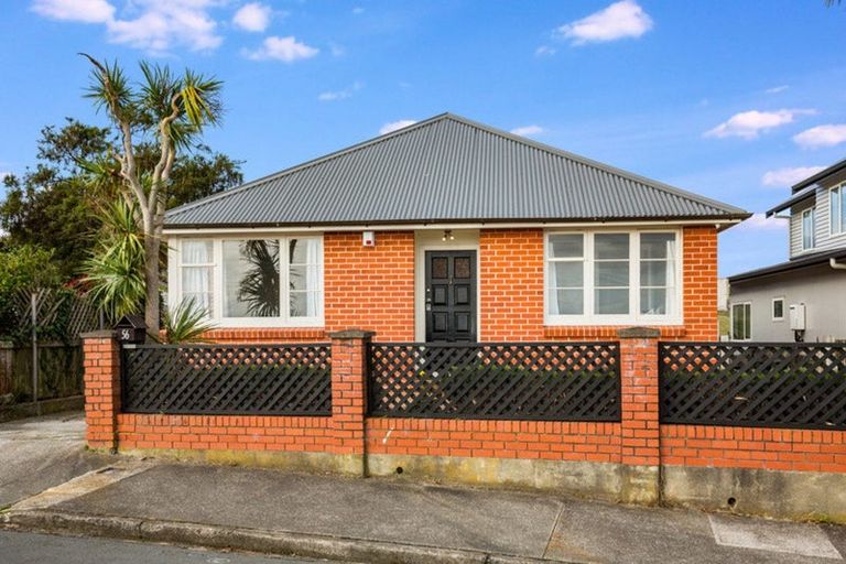 Photo of property in 56 Motuhara Road, Plimmerton, Porirua, 5026