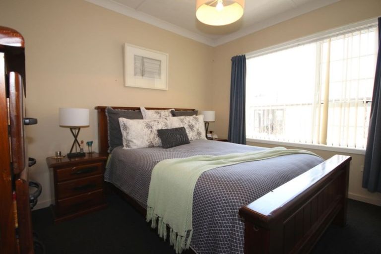 Photo of property in 207 Chelmsford Street, Waverley, Invercargill, 9810