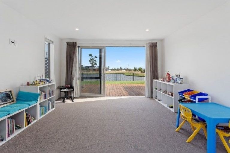 Photo of property in 67 The Esplanade, Pegasus, 7612