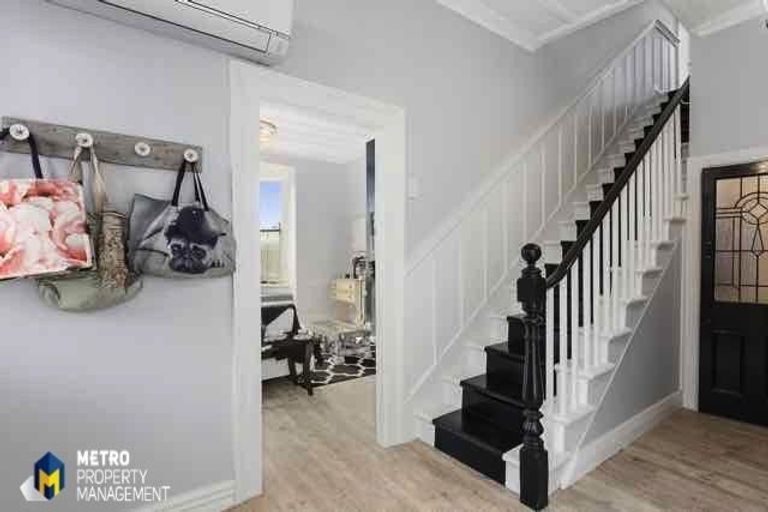 Photo of property in 52 Sutherland Street, Dunedin Central, Dunedin, 9016