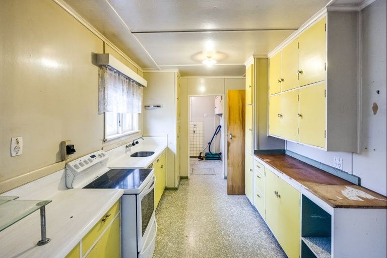 Photo of property in 46 Russell Road, Marewa, Napier, 4110