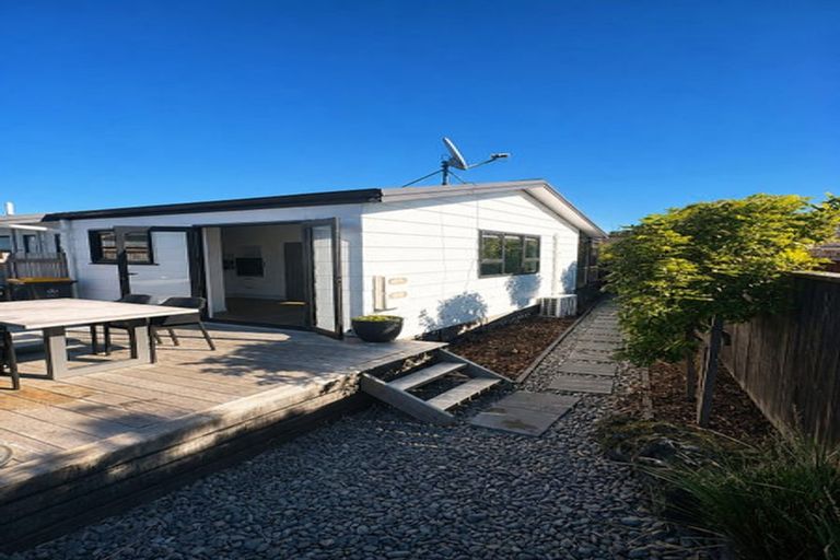 Photo of property in 1/4 Paul Place, Pakuranga, Auckland, 2010