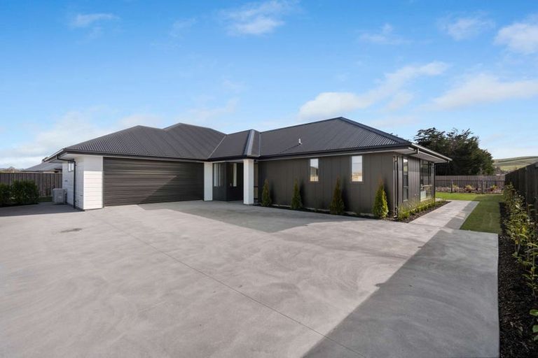 Photo of property in 3 Cox Lane, Amberley, 7410