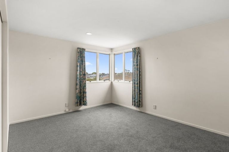 Photo of property in 4 Rosefield Lane, Northcote, Christchurch, 8052