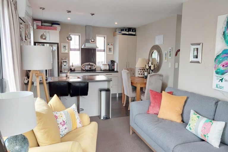 Photo of property in 59 Litten Road, Cockle Bay, Auckland, 2014