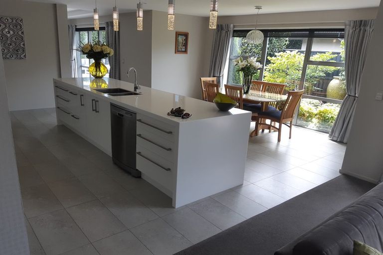 Photo of property in 6 Overton Place, Prebbleton, 7604