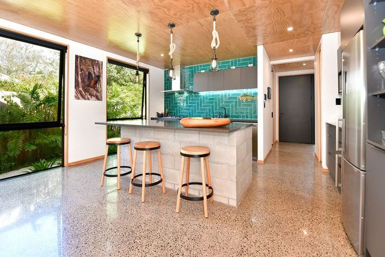 Photo of property in 59 The Circle, Manly, Whangaparaoa, 0930