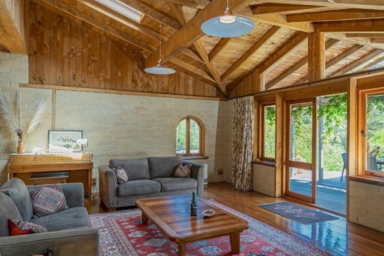 Photo of property in 37 Rewa Rewa Valley, Tairua, 3508