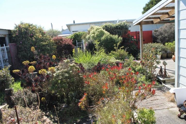 Photo of property in 35 Romilly Street, Westport, 7825