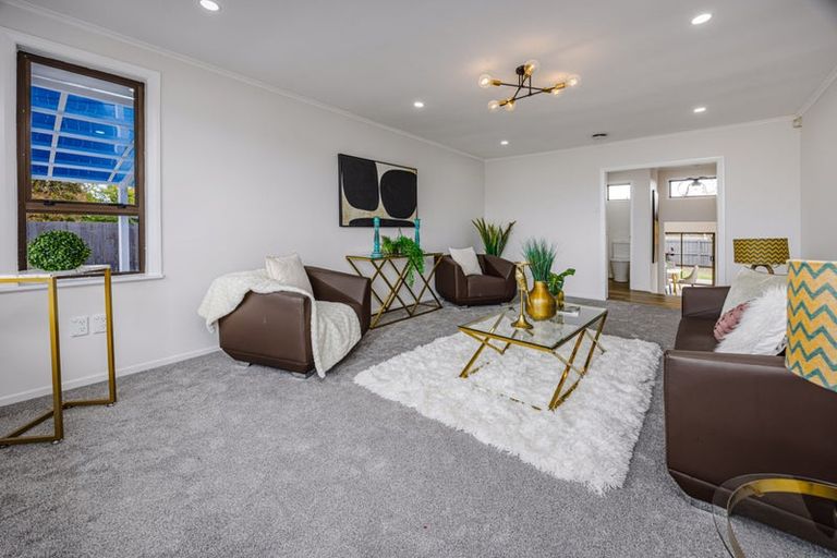 Photo of property in 114 Old Wairoa Road, Papakura, 2110