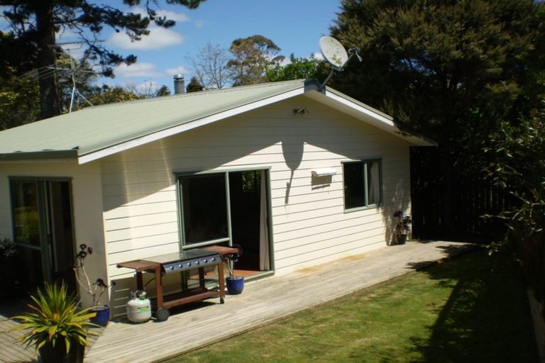 Photo of property in 13 Woodhams Street, Beach Haven, Auckland, 0626