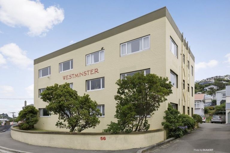 Photo of property in 4/56 Tanera Crescent, Brooklyn, Wellington, 6021