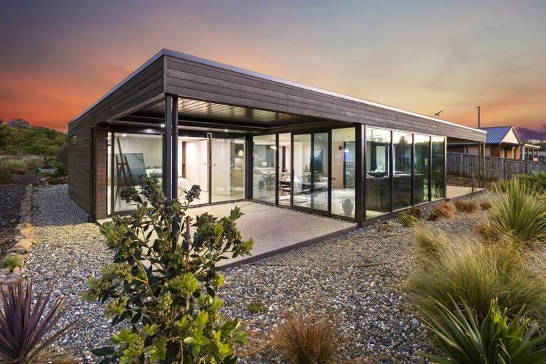 Photo of property in 743 Brighton Road, Ocean View, Dunedin, 9035