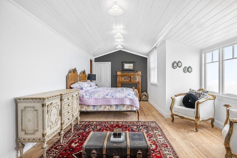 Photo of property in 3 Robin Hood Bay Road, Peraki, Little River, 7591