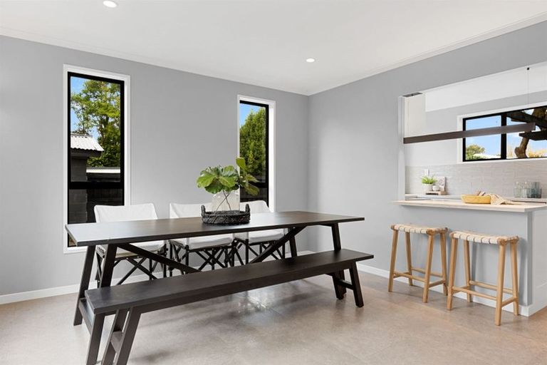 Photo of property in 1/97 Weston Road, St Albans, Christchurch, 8052