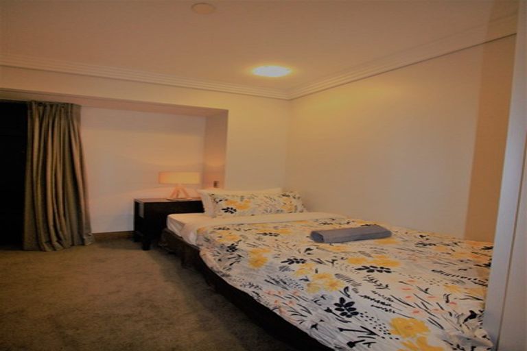 Photo of property in The Metropolis Apartments, 2912/1 Courthouse Lane, Auckland Central, Auckland, 1010