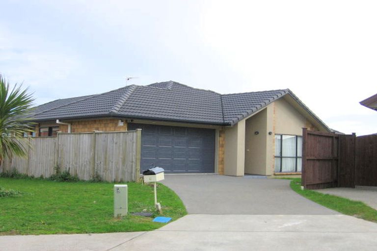 Photo of property in 8 Camith Close, Flat Bush, Auckland, 2016