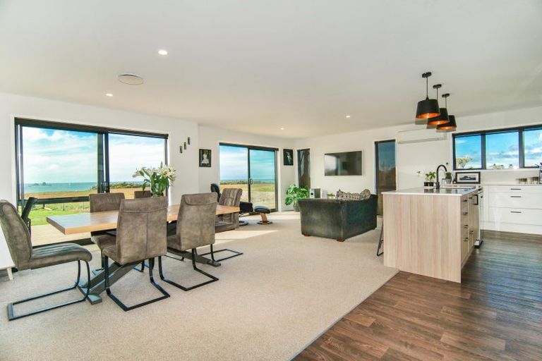 Photo of property in 1010 Cape Foulwind Road, Cape Foulwind, Westport, 7892