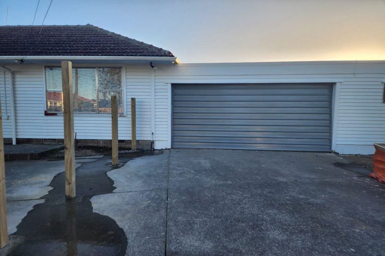 Photo of property in 15 Blampied Road, Otara, Auckland, 2023