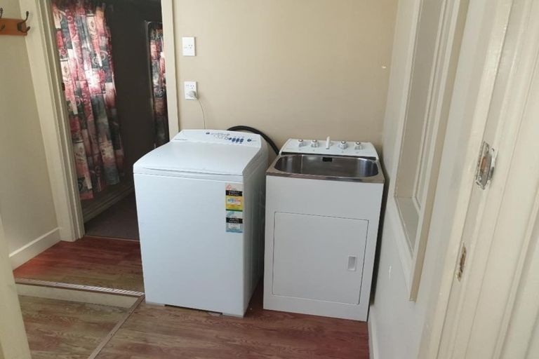 Photo of property in 36 Tawa Street, Gonville, Whanganui, 4501