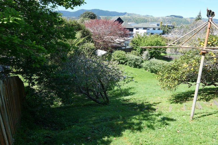 Photo of property in 5 Allen Road, Raumati Beach, Paraparaumu, 5032