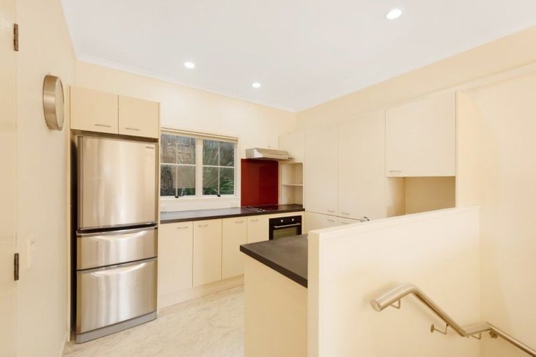 Photo of property in 11/5 Malcolm Lane, Thorndon, Wellington, 6011