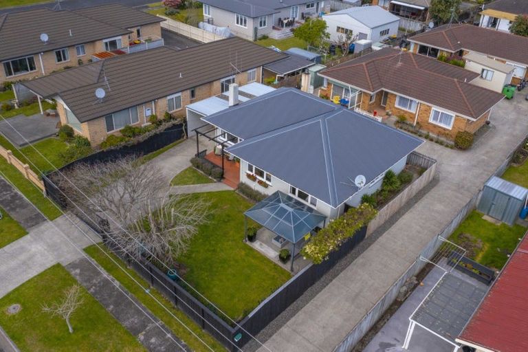 Photo of property in 19a Pemberton Crescent, Greerton, Tauranga, 3112