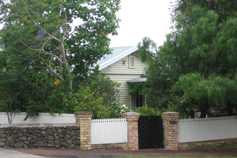 Photo of property in 6 Takutai Street, Parnell, Auckland, 1052