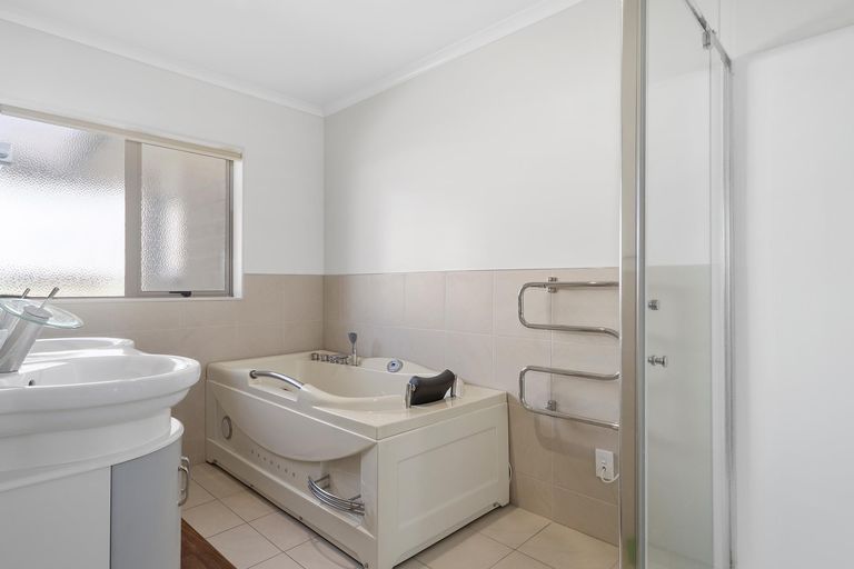 Photo of property in 45 Danny Place, Pyes Pa, Tauranga, 3112