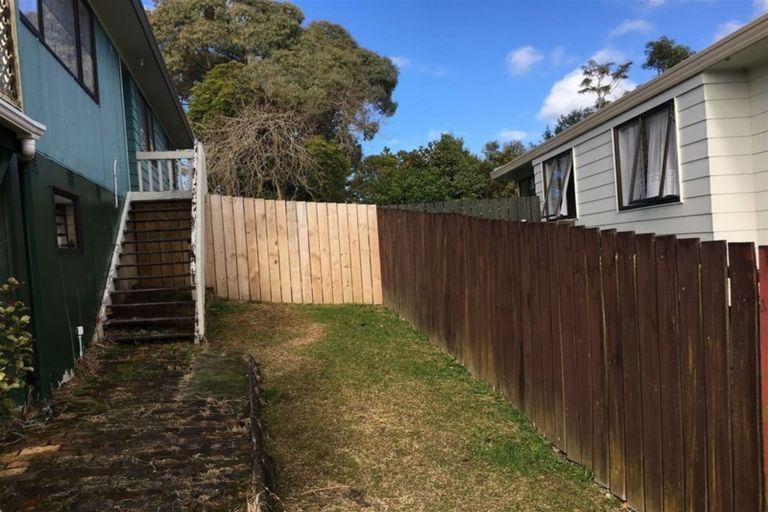 Photo of property in 33 Danube Lane, Glen Eden, Auckland, 0602