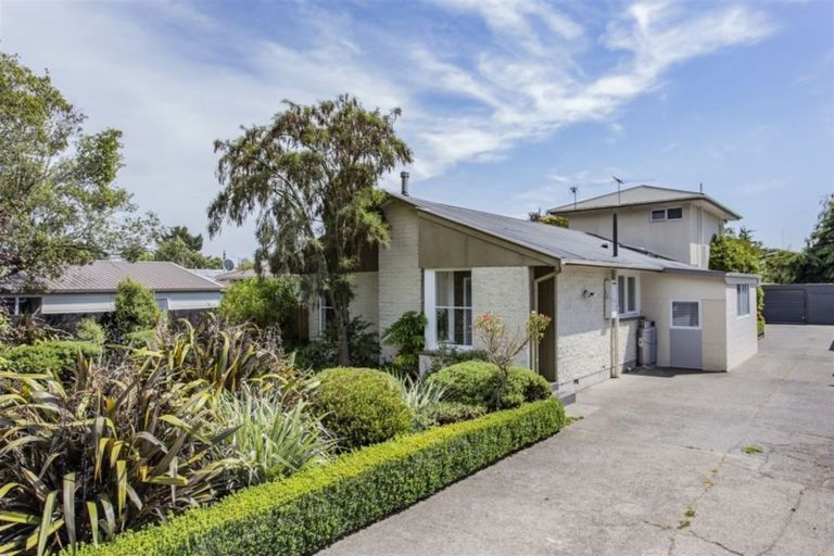 Photo of property in 72 Ohoka Road, Kaiapoi, 7630
