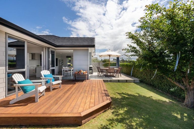 Photo of property in 1 Siemonek Rise, Bethlehem, Tauranga, 3110