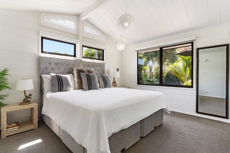 Photo of property in 68a Wellington Street, Howick, Auckland, 2014