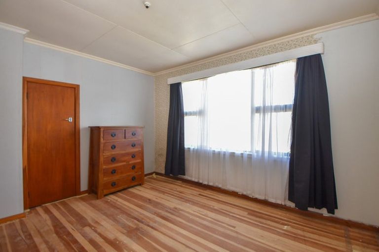 Photo of property in 13 Diamond Street, Carterton, 5713