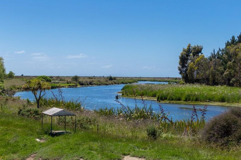 Photo of property in 734 Dillons Point Road, Dillons Point, Blenheim, 7273