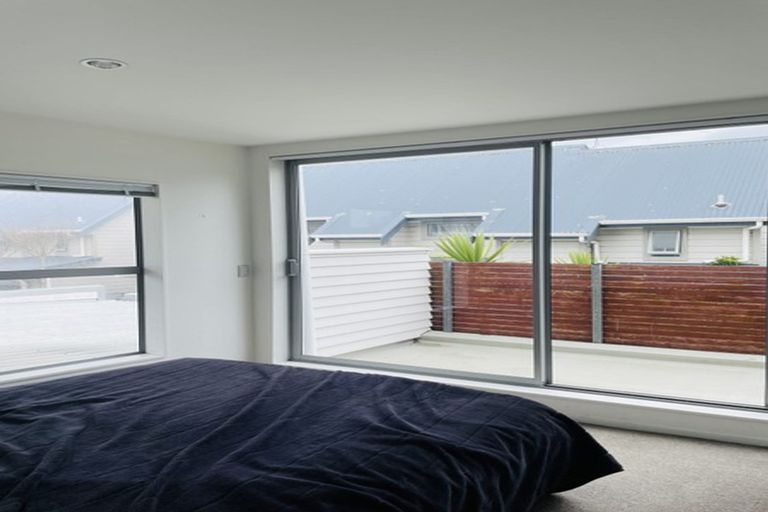 Photo of property in 2/63 Darlington Road, Miramar, Wellington, 6022