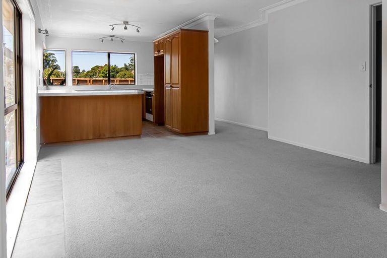 Photo of property in 66 Ladies Mile, Manly, Whangaparaoa, 0930