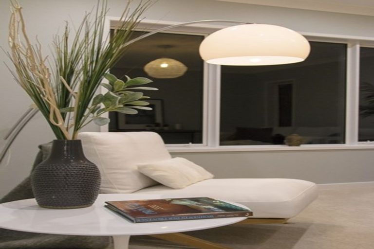 Photo of property in 25 Colombo Road, Waiuku, 2123