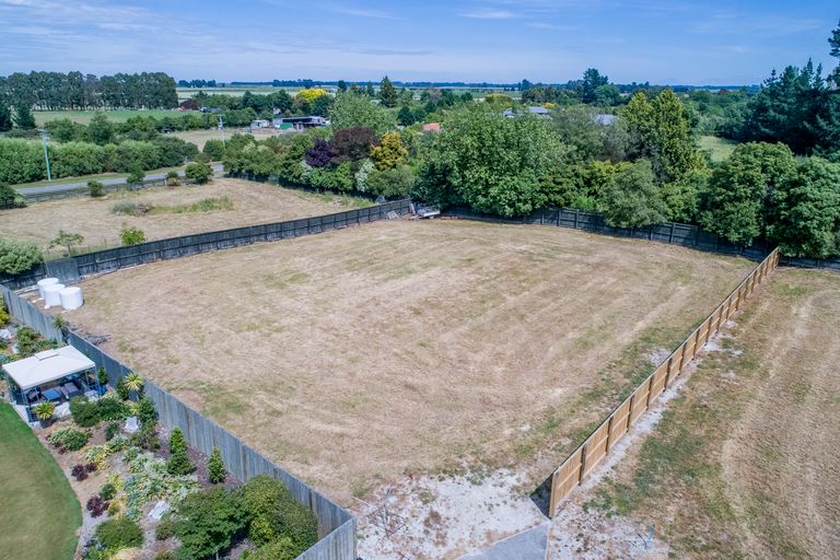 Photo of property in 14 Saint John Street, Southbridge, 7602