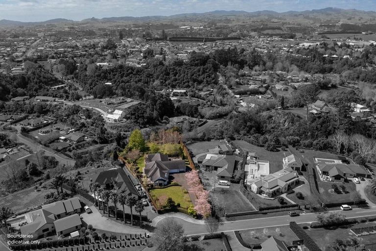 Photo of property in 8 Georgia Grove, Pyes Pa, Tauranga, 3112