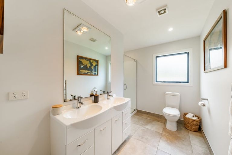 Photo of property in Woodhill Park, 148 Kakariki Way, Whitemans Valley, Upper Hutt, 5371