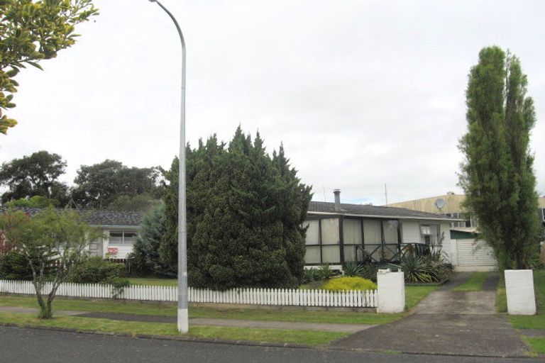 Photo of property in 38 Reelick Avenue, Pakuranga Heights, Auckland, 2010