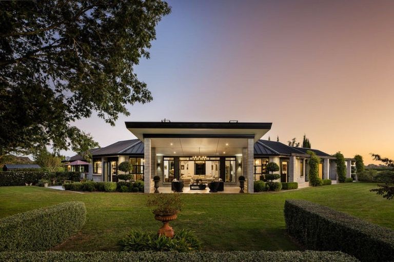 Photo of property in 266 Woodside Road, Matangi, Hamilton, 3284