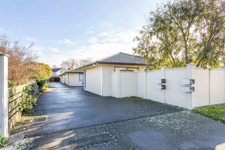 Photo of property in 464d Halswell Road, Halswell, Christchurch, 8025