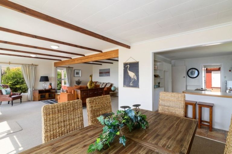 Photo of property in 137 Koutu Road, Kawaha Point, Rotorua, 3010