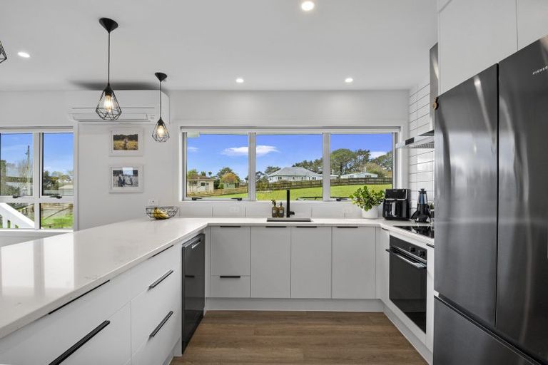 Photo of property in 90 Mcentee Road, Waitakere, Auckland, 0816